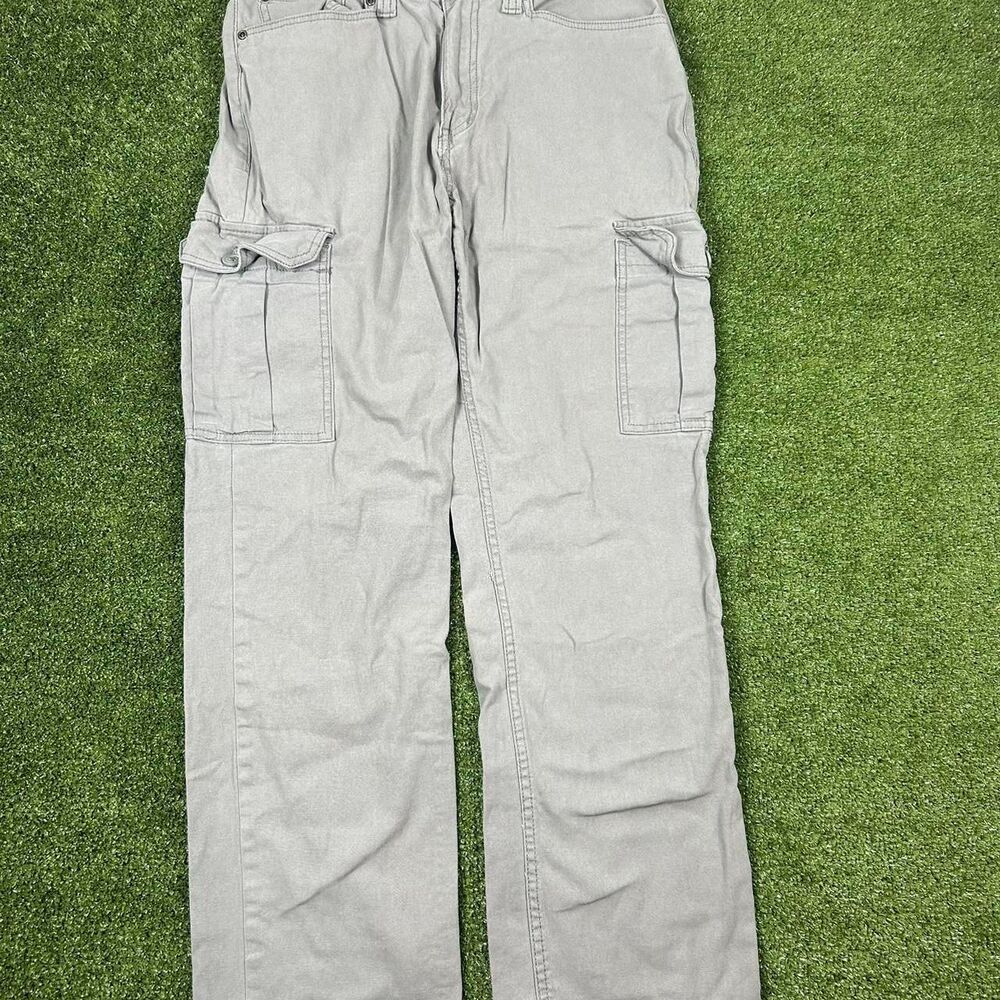 Airwalk Men's Grey and Green Trousers